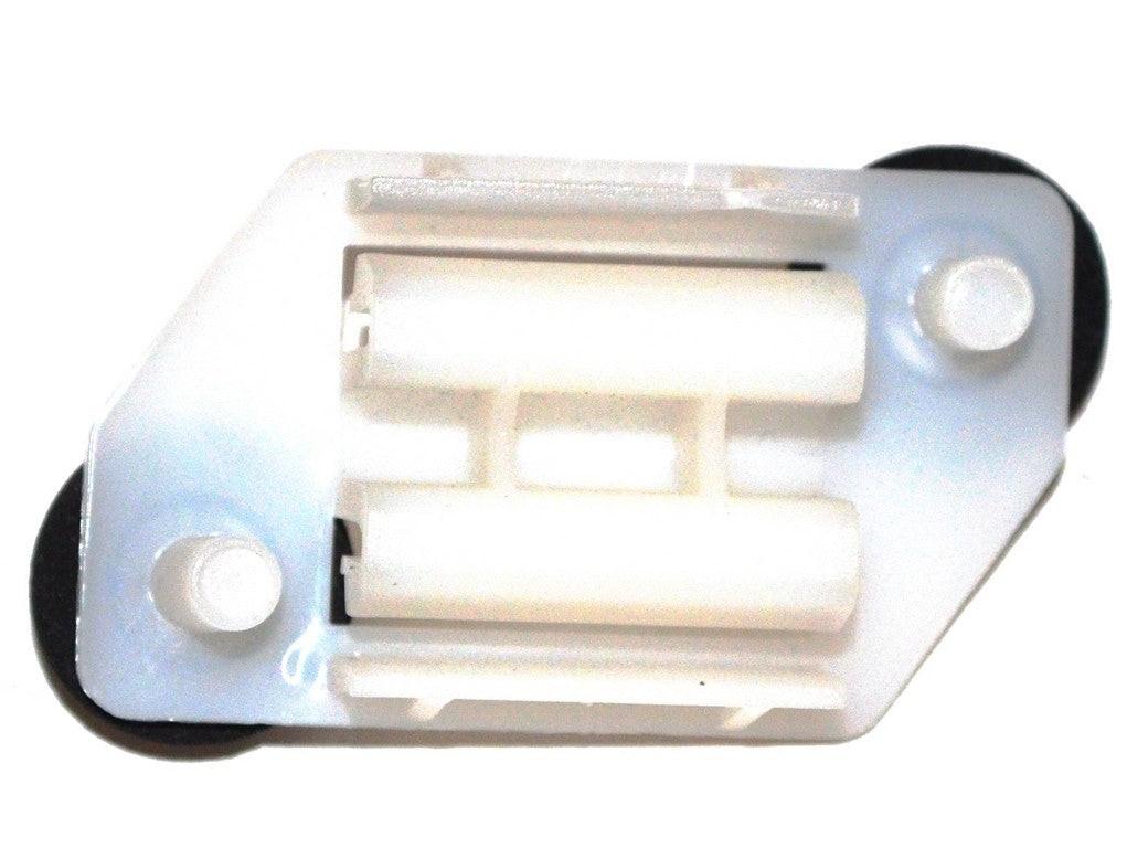 CLIP DE FIXATION MOULAGE IVECO DAILY 06>.