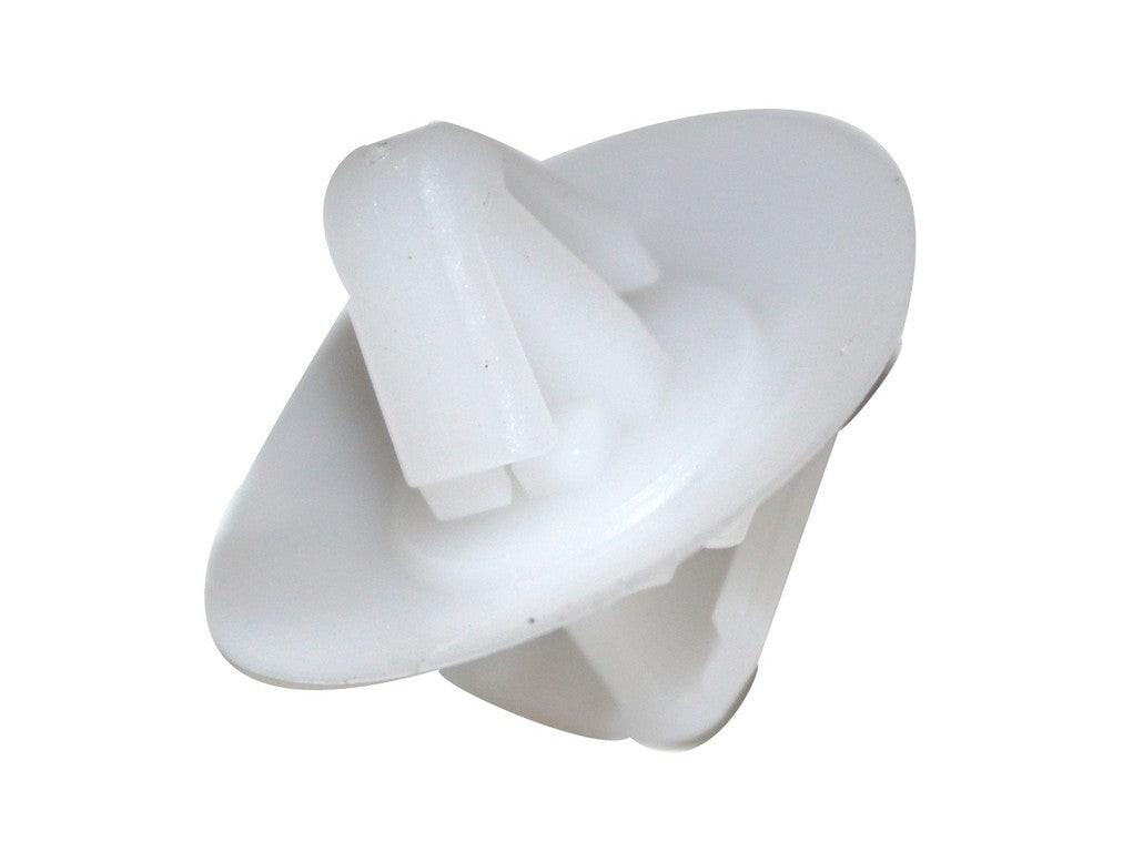 CLIP DE FIXATION MOULAGE IVECO DAILY 06>.