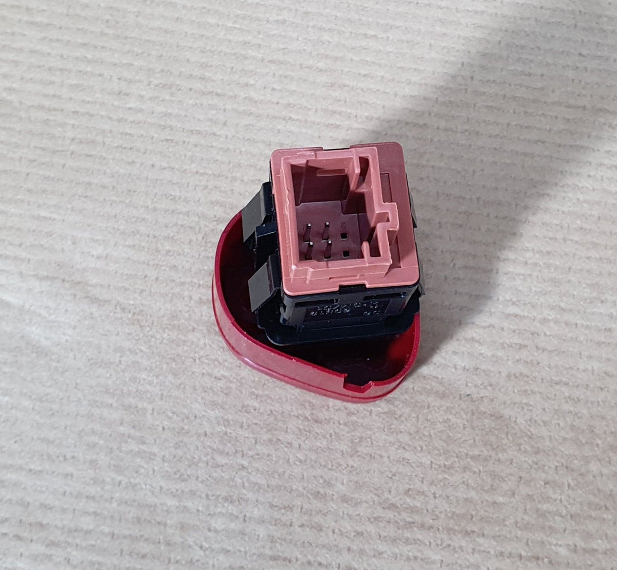 Interrupteur de feux de détresse pour Citroën C3 II — 6554.L8 — vue 2