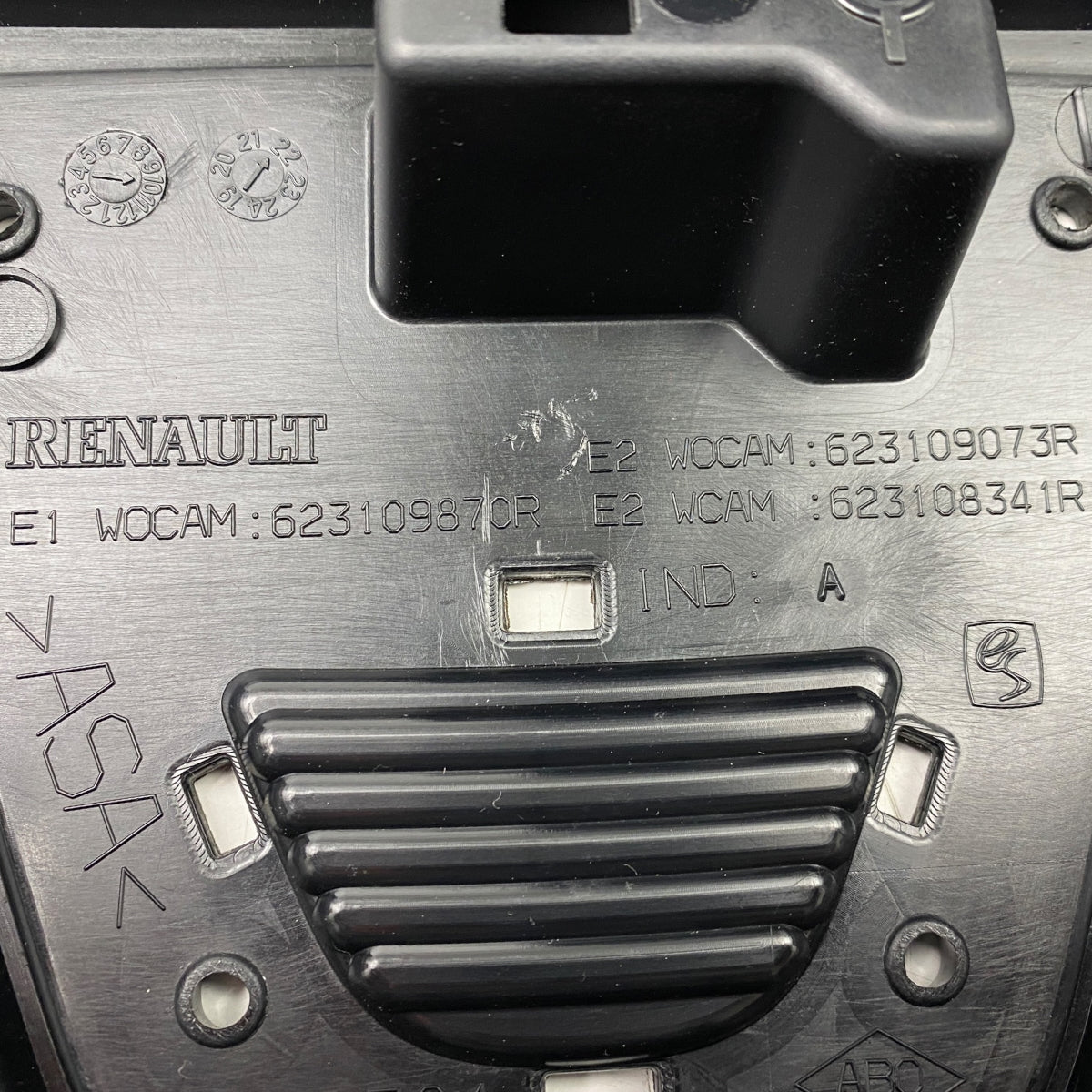 Pièce d'origine Calandre pour Dacia Sandero III Stepway 623109870R
