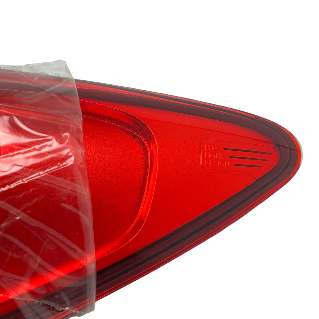 Pièce d'origine Feu arrière droit sur aile pour Renault Kadjar 265508701R