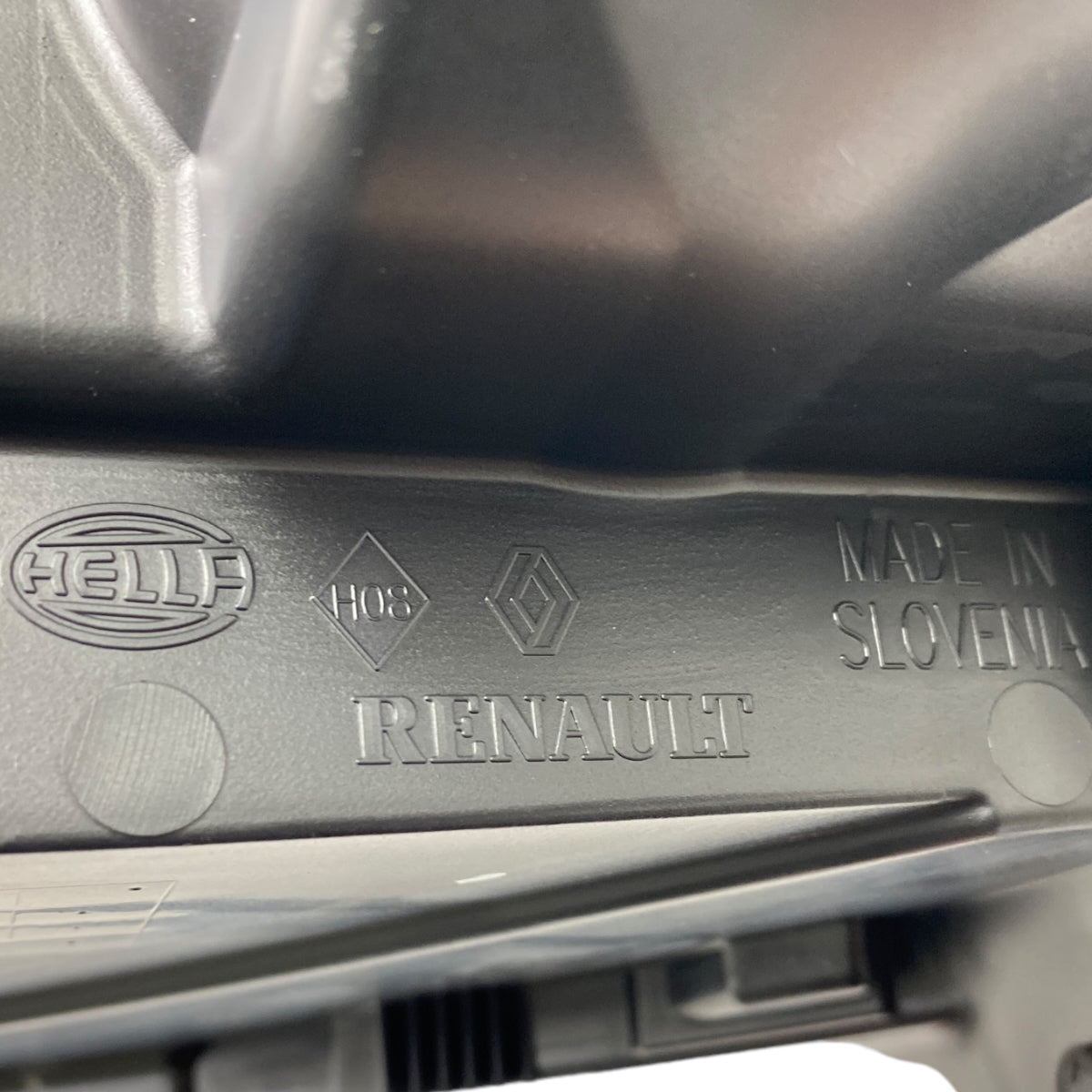 Pièce d'origine Phare avant droit pour Renault Zoe Z.E 260108268R