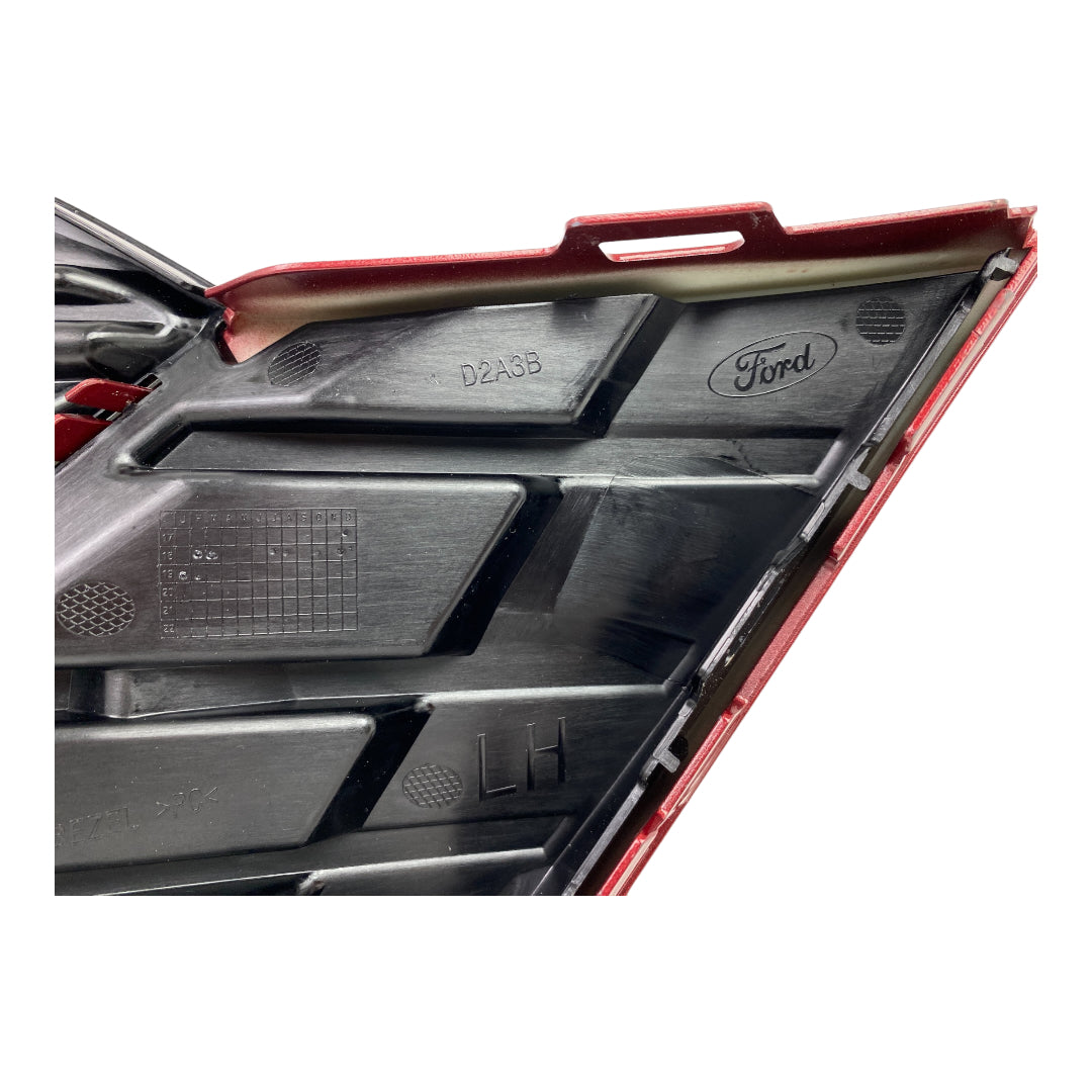 Pièce d'origine Grille de feu antibrouillard gauche pour Ford Mondeo MK5 JS7B-19953-R