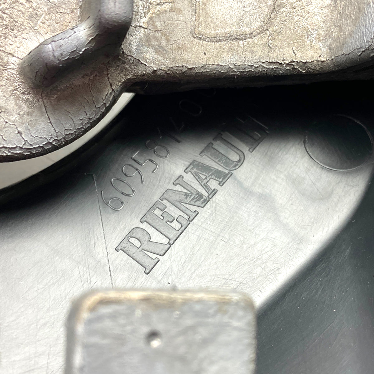 Pièce d'origine Volant de direction pour Renault 484009001R