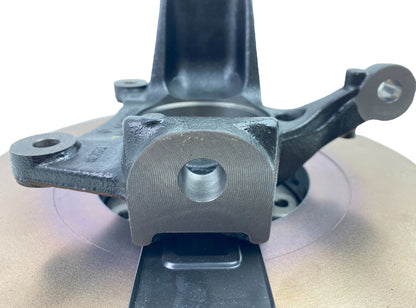 Pièce d'origine Fusée d'essieu avec disque de frein avant droite pour Renault Clio IV RS 1.6 TCe 400144476R