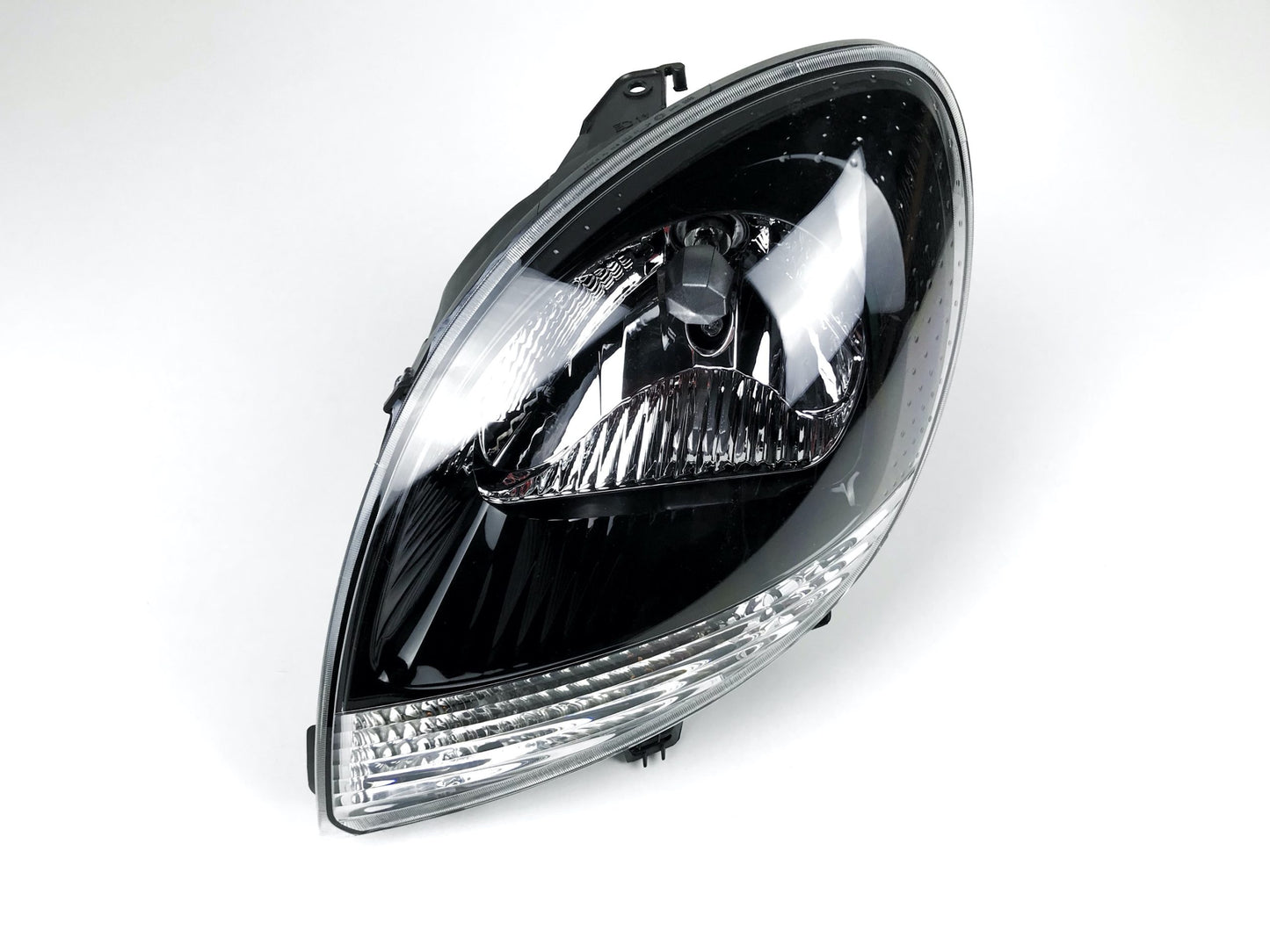 Pièce d'origine feu arrière gauche noir RHD pour Renault Kangoo 260602225R