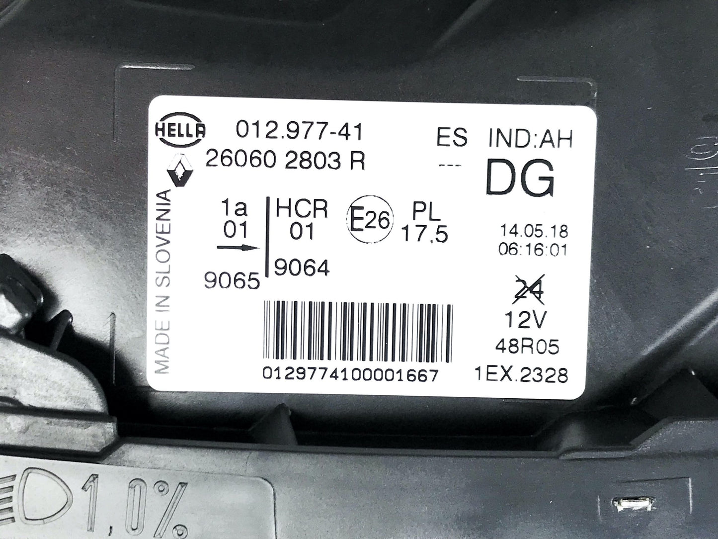 Pièce d'origine Phare gauche pour Renault Captur II 260602803R.