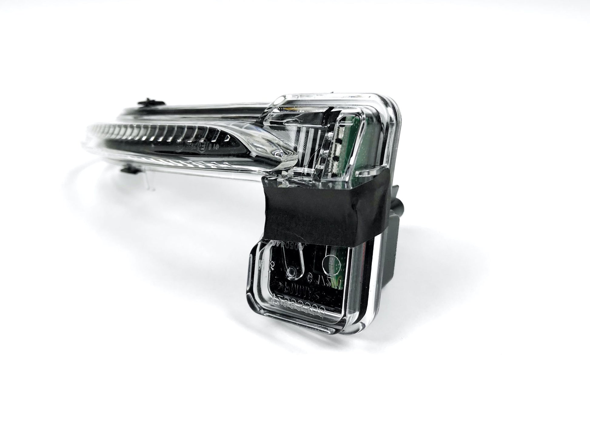 Pièce d'origine Répétiteur de rétroviseur LED gauche pour Renault Kadjar 261657285R.