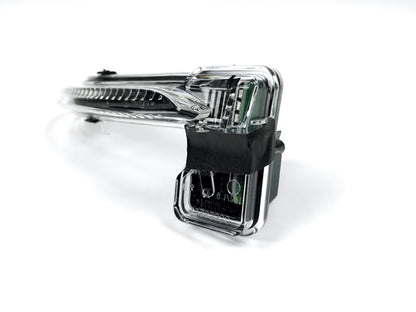 Pièce d'origine Répétiteur de rétroviseur LED gauche pour Renault Kadjar 261657285R.