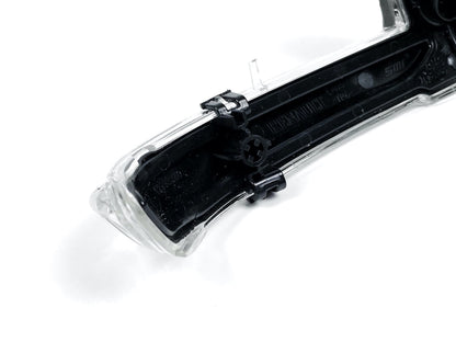 Pièce d'origine Répétiteur de rétroviseur LED gauche pour Renault Kadjar 261657285R.