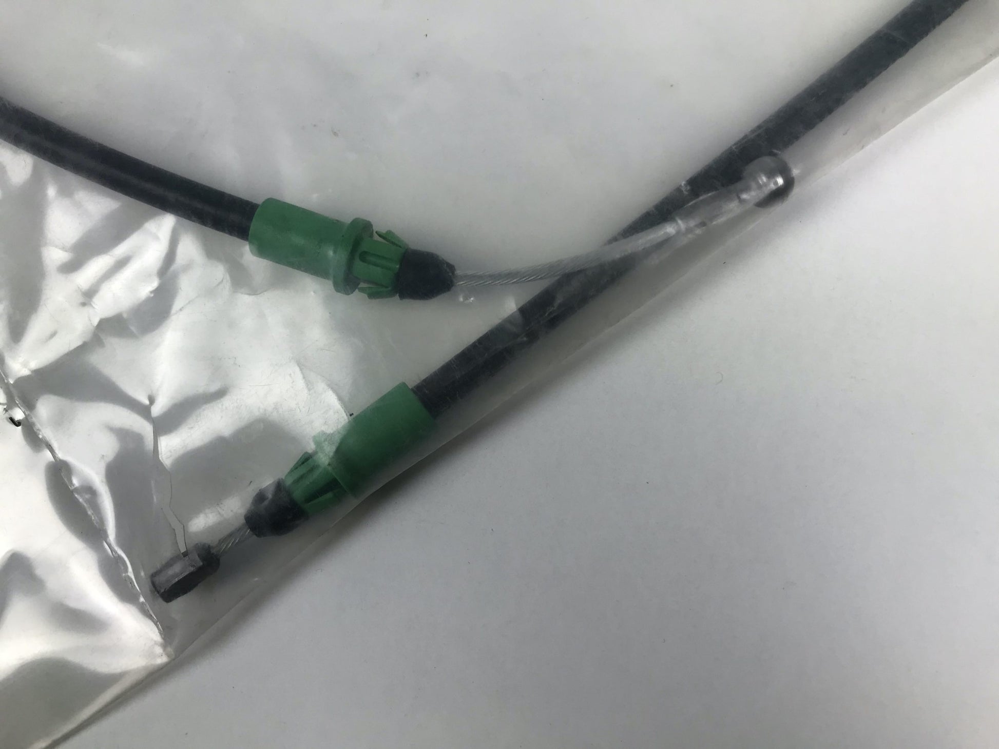 Pièce d'origine Câble de frein à main gauche pour Renault Trafic III 365312075R.