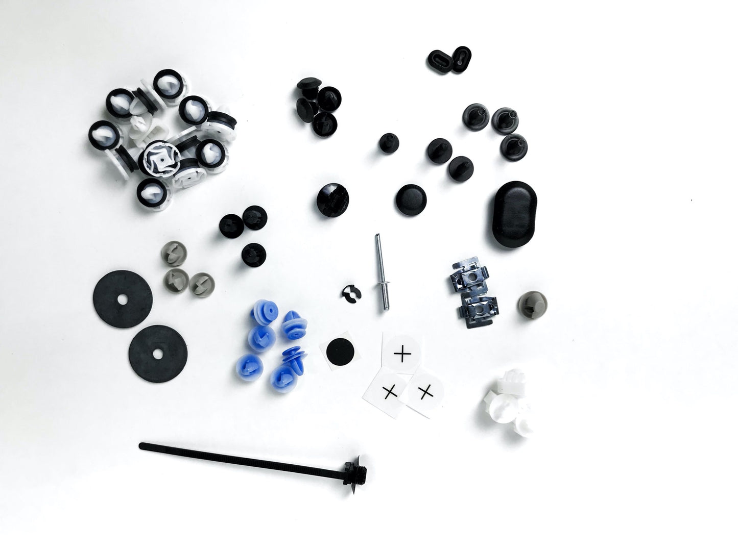 Pièce d'origine Kit de clips de fixation pour Renault Kangoo Grand 7703077476.