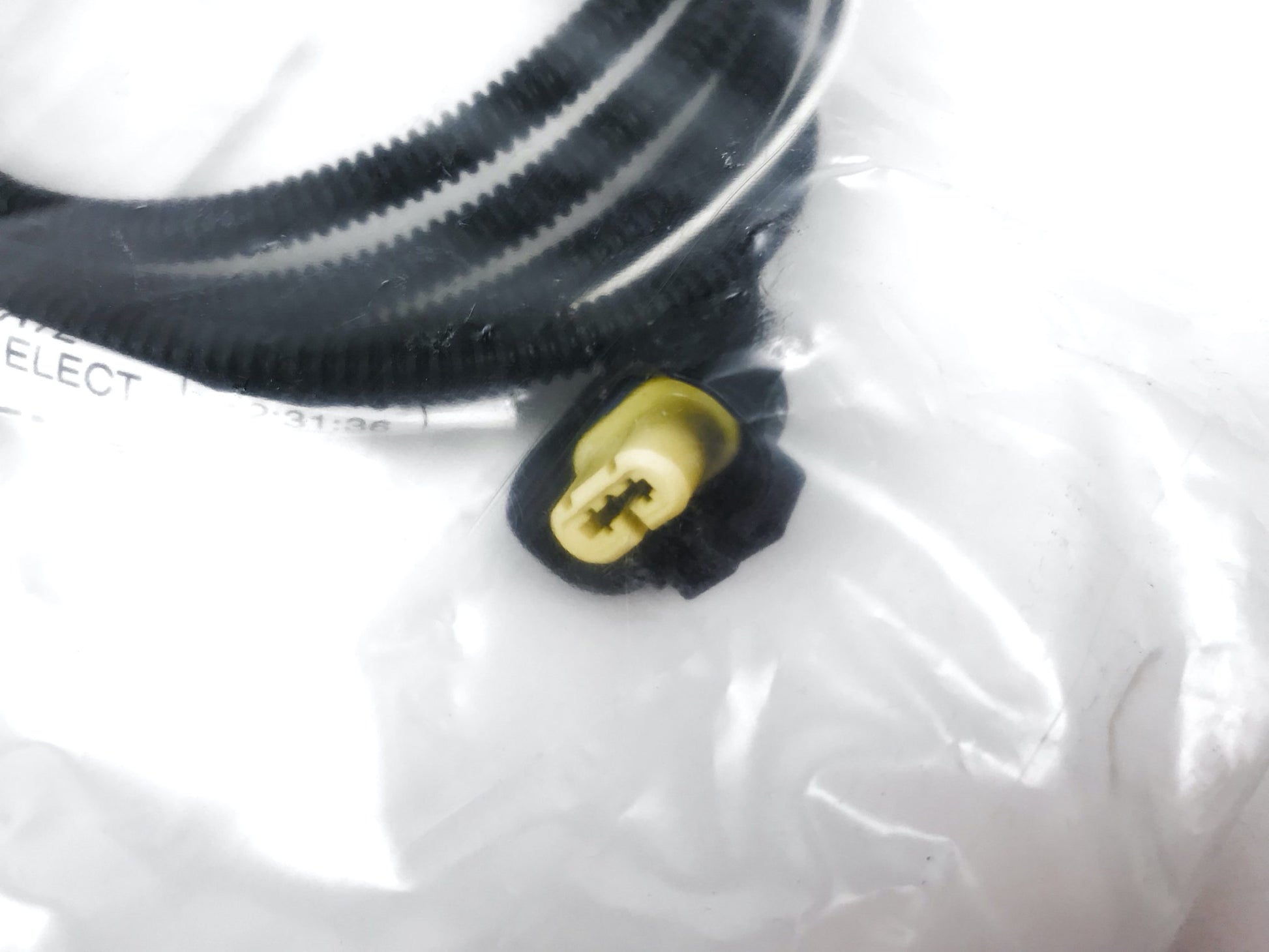 Pièce d'origine Faisceau de feux antibrouillard pour Dacia Duster 240703567R.