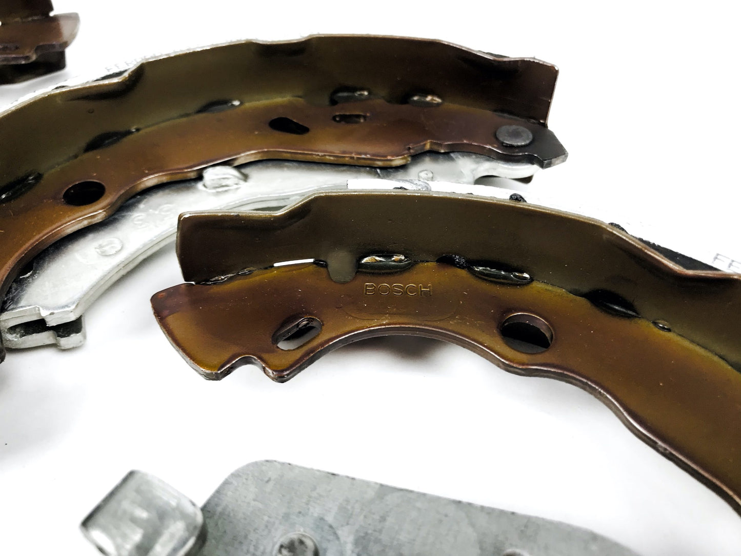 Pièce d'origine Mâchoires de frein arrière pour Renault Clio II 7701207178.