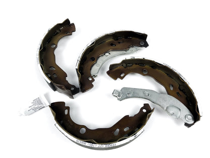 Pièce d'origine Mâchoires de frein arrière pour Renault Clio II 7701207178.