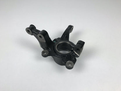 Pièce d'origine Fusée de roue avant gauche pour Renault Captur 1.5 dCi 400159304R