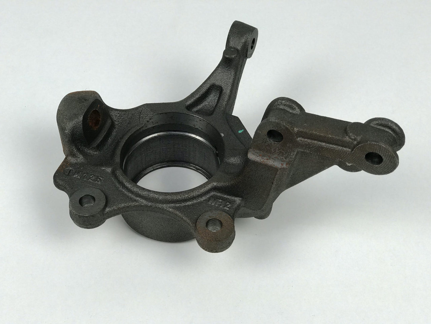 Pièce d'origine Fusée de roue avant droite pour Renault Twingo III 400144992R