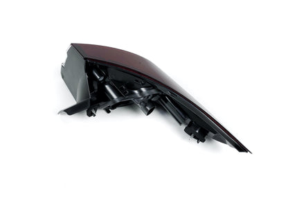 Pièce d'origine Feu arrière gauche pour Renault Megane III Estate 265550010R