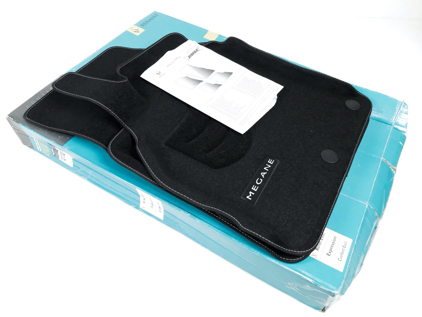 Pièce d'origine Tapis de sol velours pour Renault Megane III 8201182159
