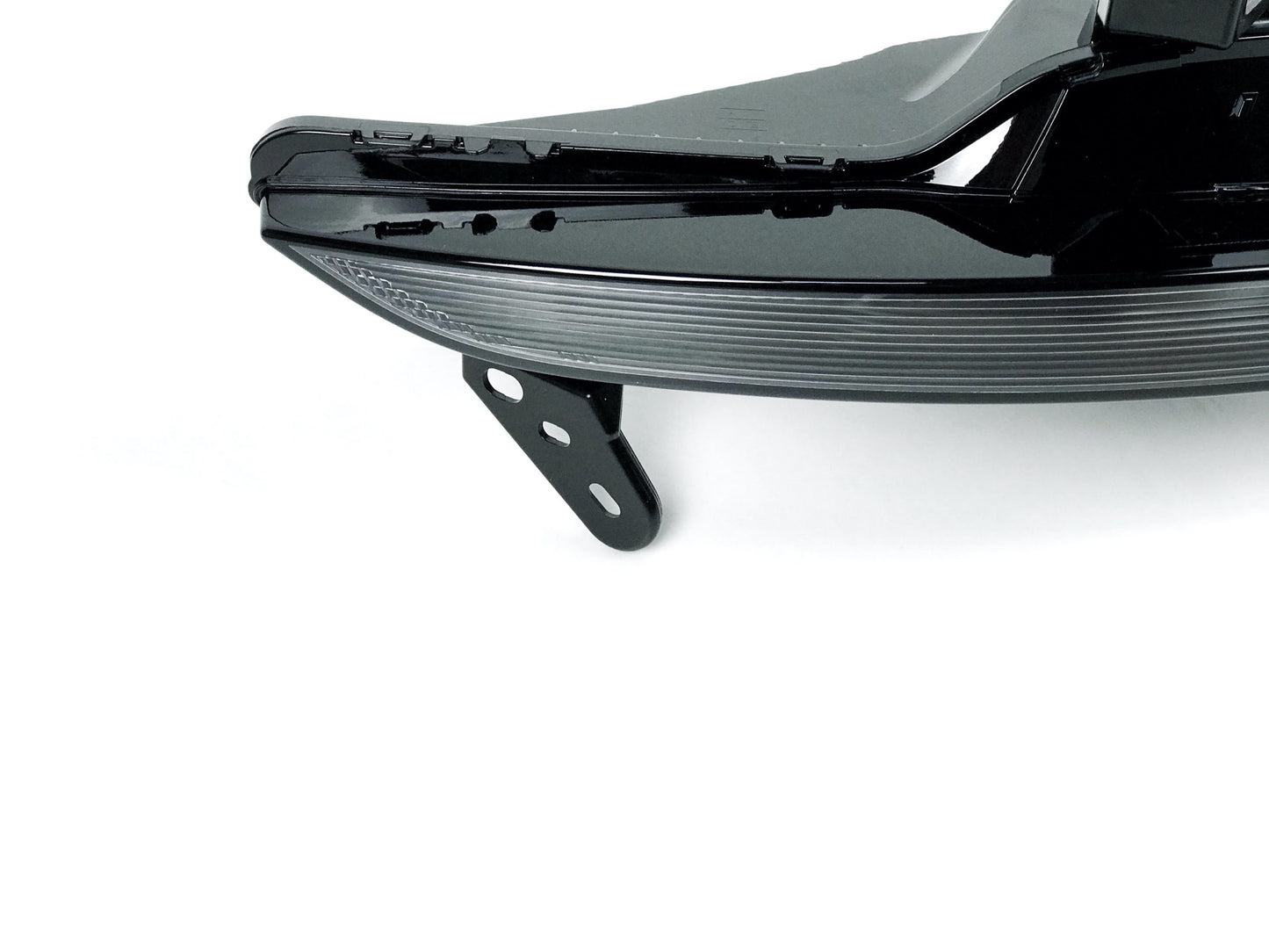 Pièce d'origine Répétiteur latéral gauche pour Renault Megane IV 261354958R