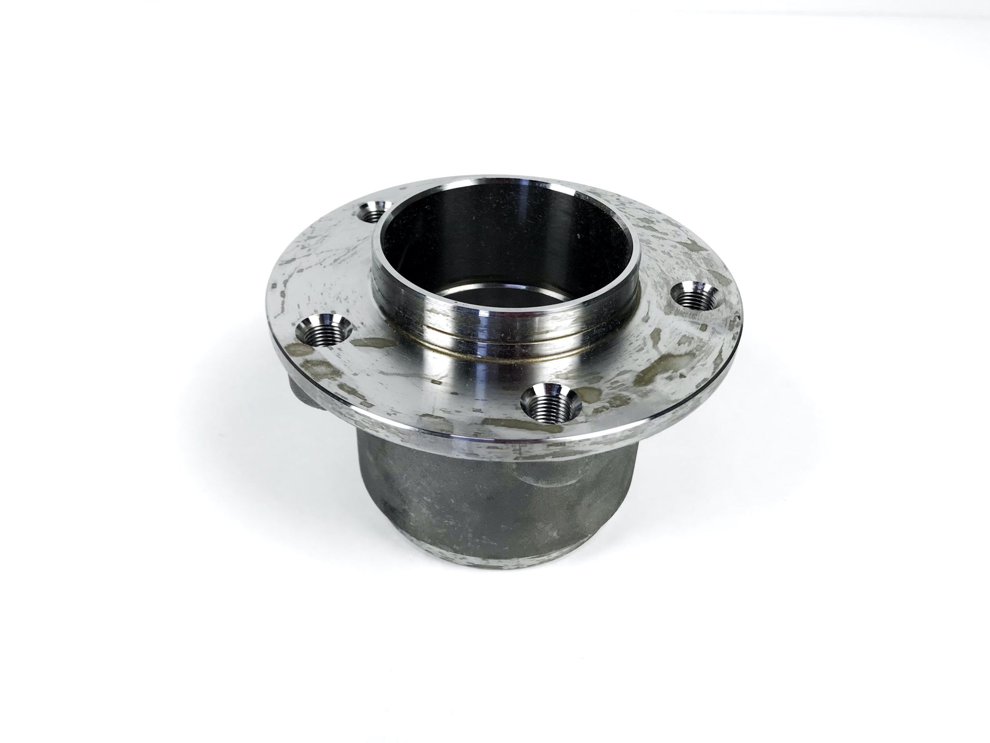 Pièce d'origine Moyeu de roue arrière pour Renault Master III 432100013R.
