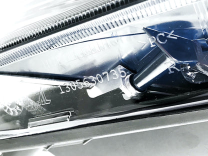 Pièce d'origine Phare droit pour Renault Fluence 260105585R.