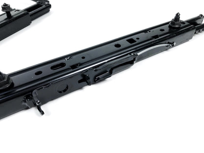 Pièce d'origine Glissières de siège pour Dacia Duster 875005206R.