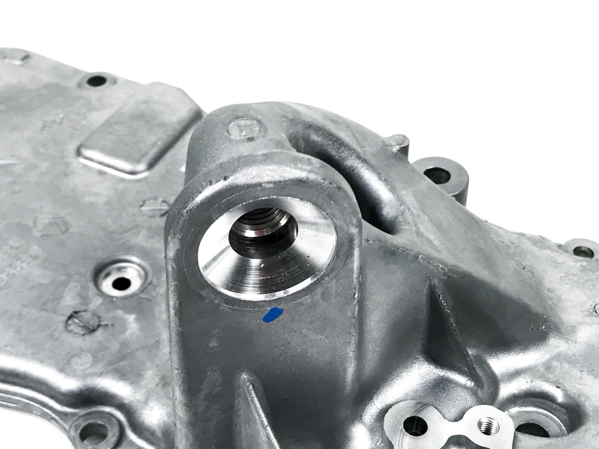Pièce d'origine Carter de distribution pour Renault Twingo III Smart A453 135026939R.