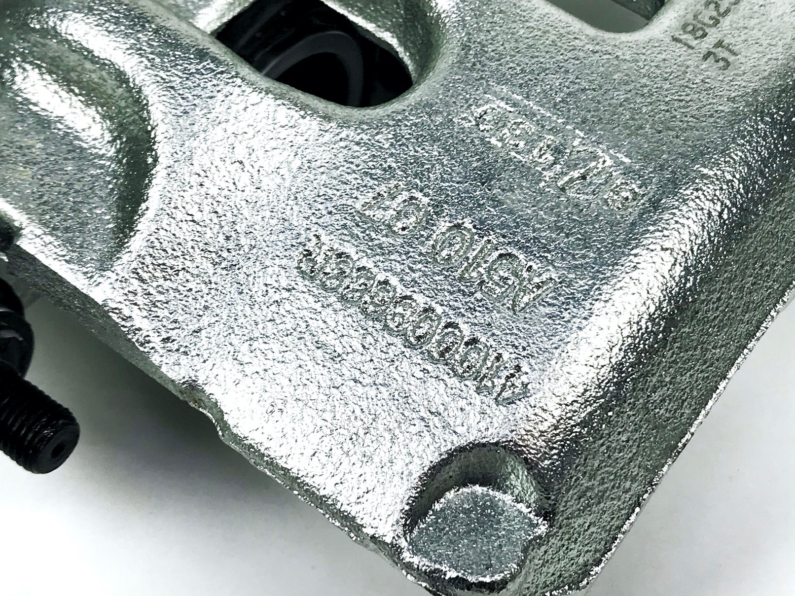 Pièce d'origine Support d'étrier de frein avant droit pour Renault Master III 410015070R.