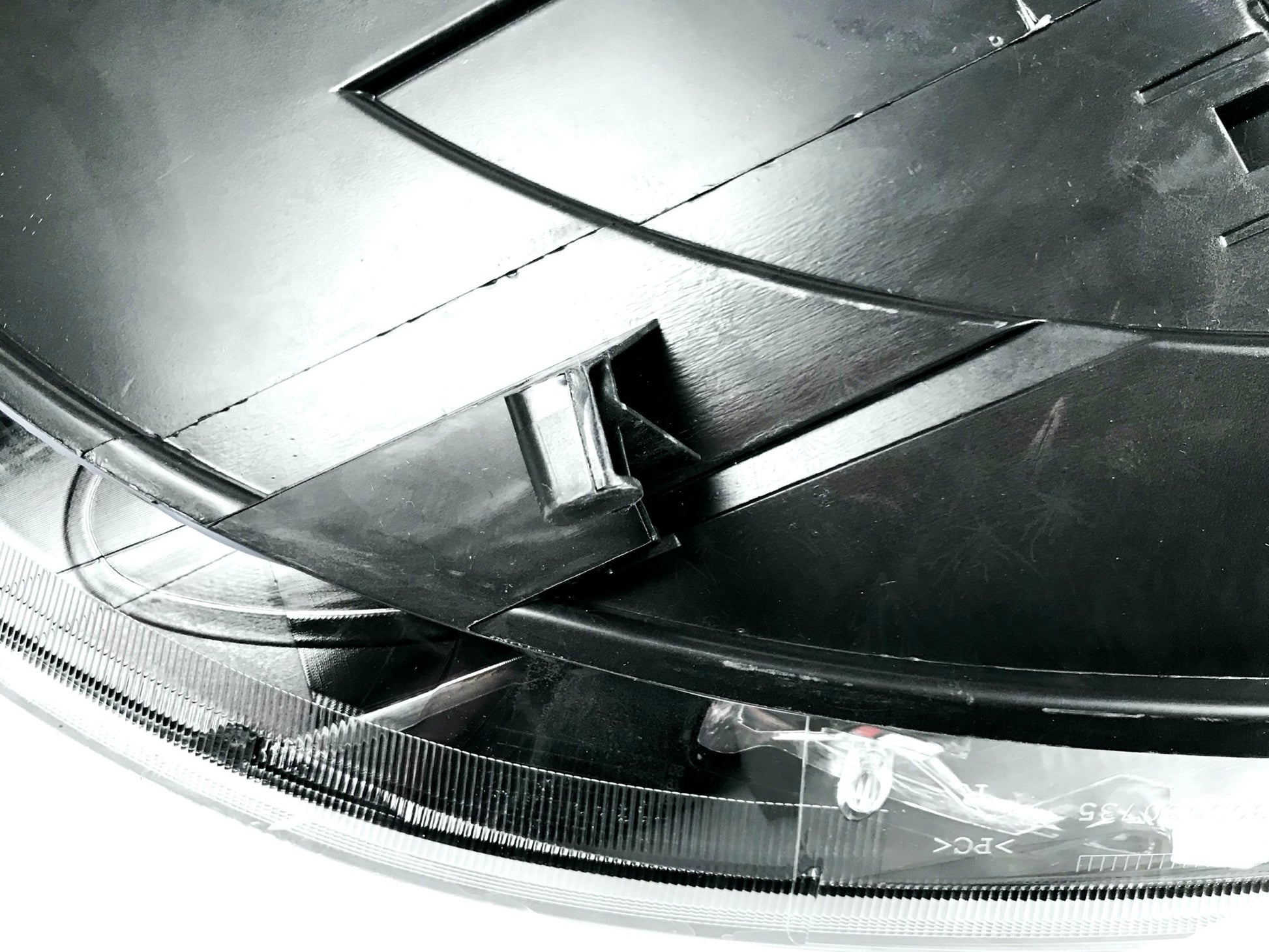 Pièce d'origine Phare droit pour Renault Fluence 260101331R.