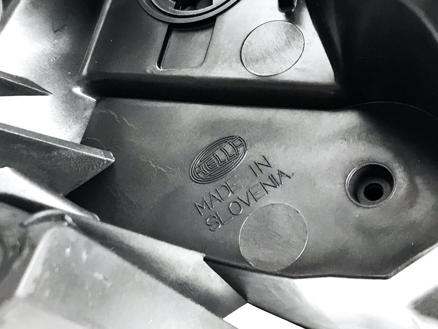 Pièce d'origine Phare gauche pour Renault Twingo II 7701063997.