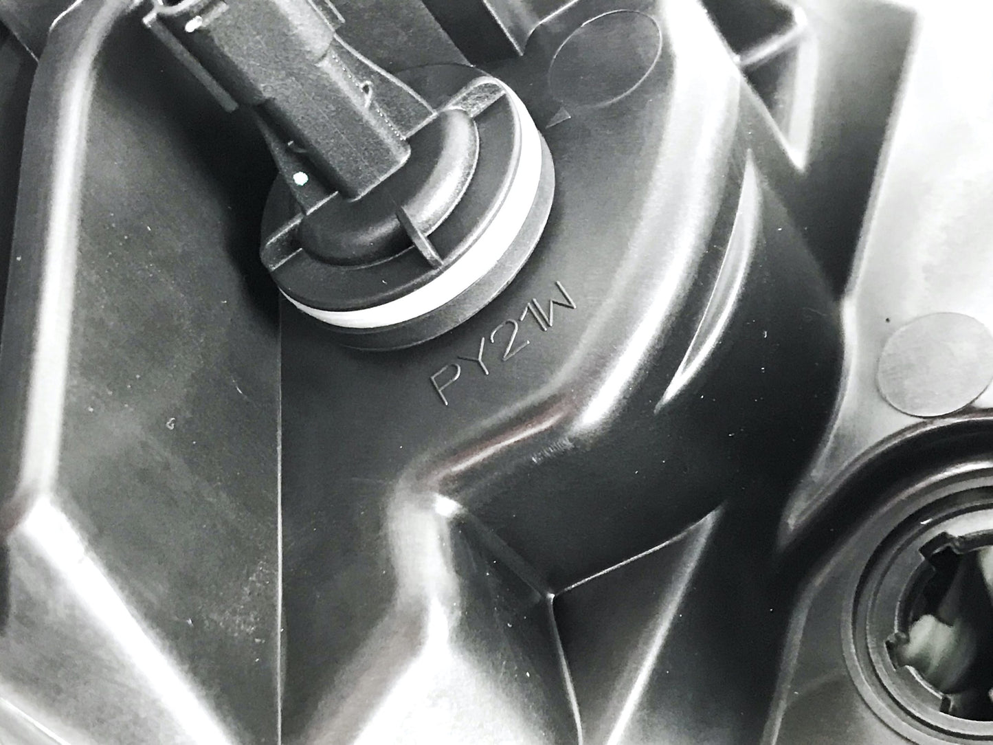 Pièce d'origine Phare gauche pour Renault Twingo II 7701063997.