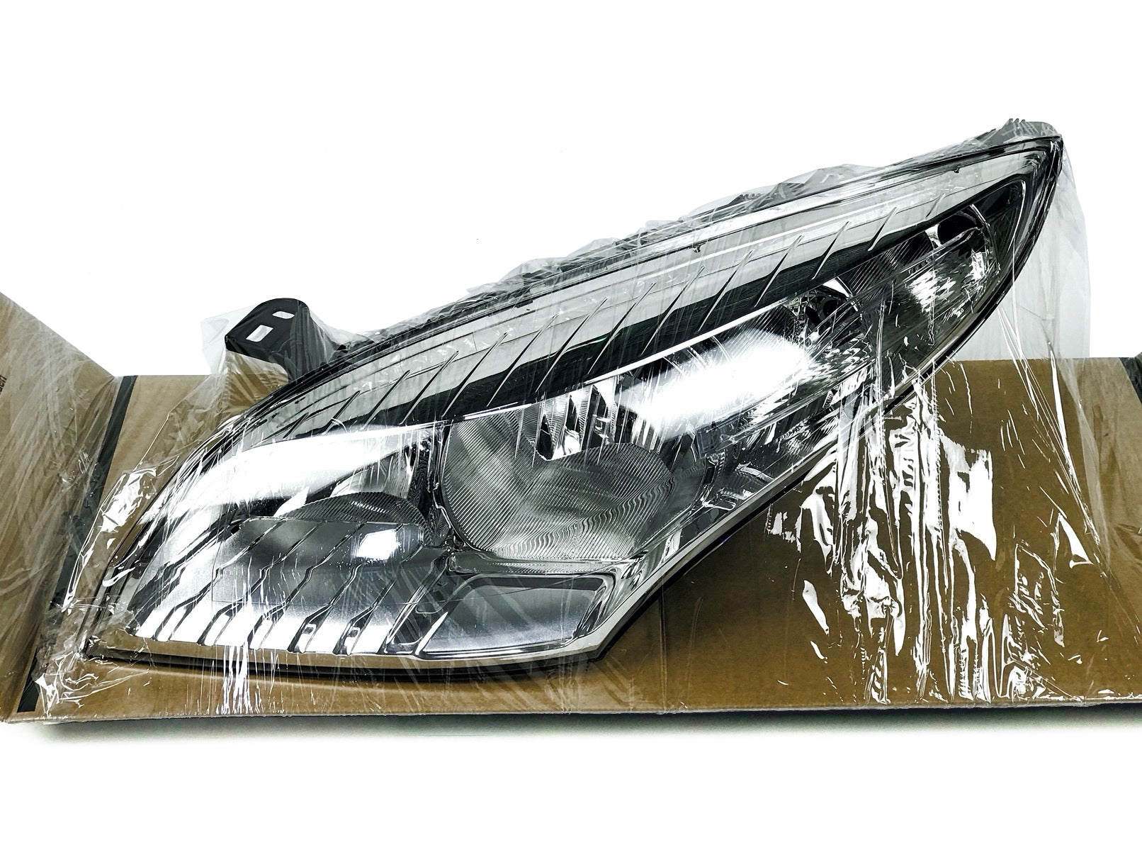 Pièce d'origine Phare gauche pour Renault Megane III 260607449R.