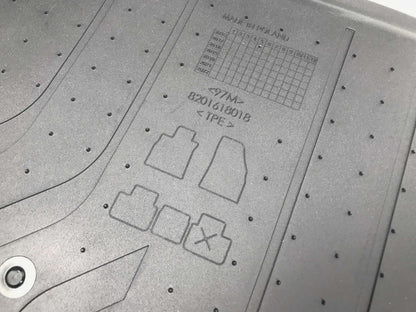 Pièce d'origine Jeu de tapis de sol en caoutchouc pour Renault Megane IV 8201618018.