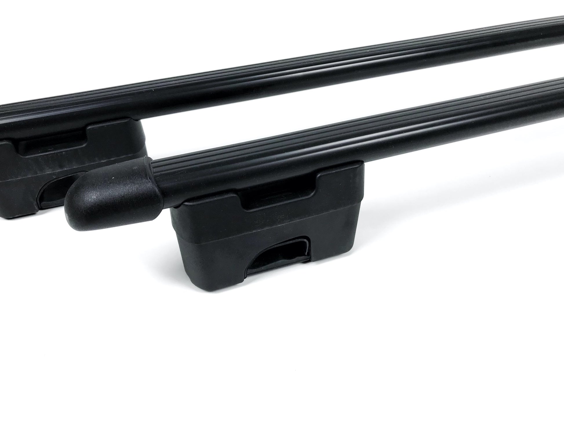 Pièce d'origine Jeu de barres de toit transversales plastique pour Dacia Sandero Stepway 7711427453.