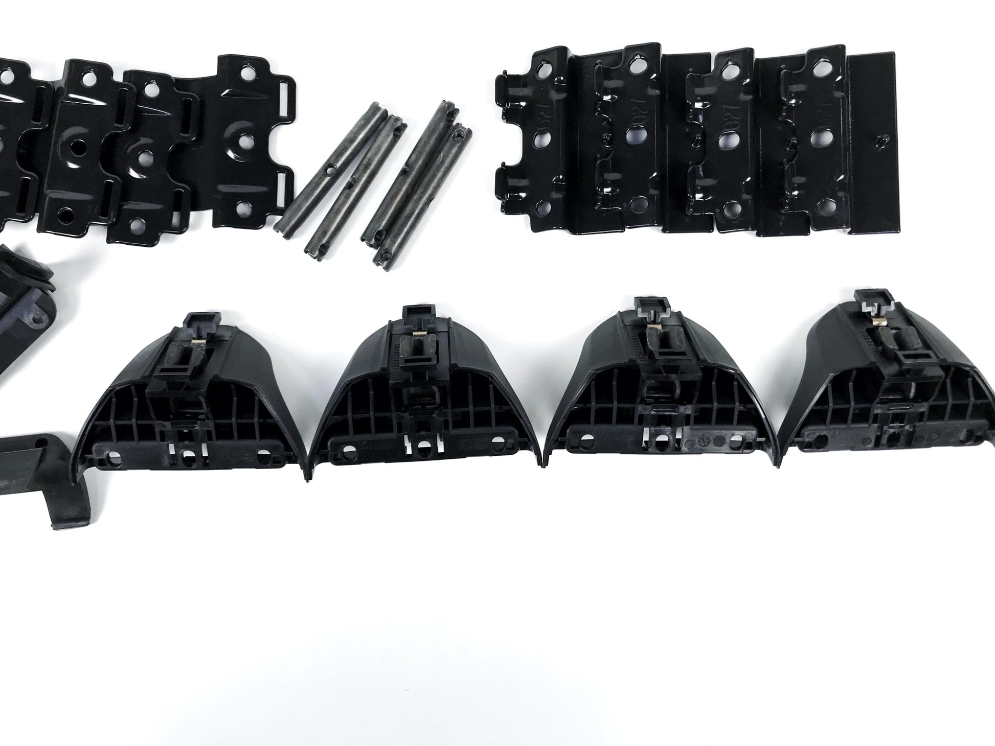 Pièce d'origine Barres de toit transversales aluminium pour Renault Clio IV Grandtour 8201321621.