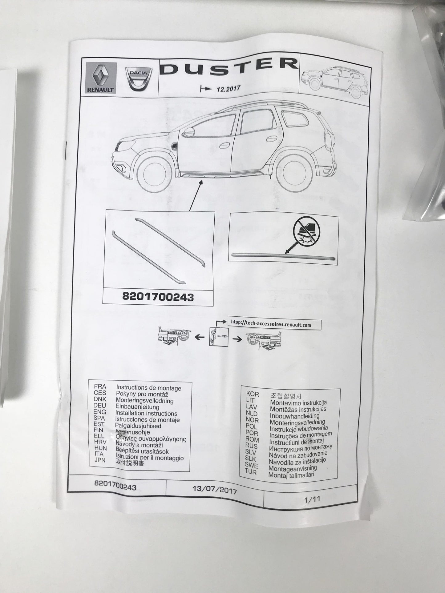 Pièce d'origine Tubes latéraux chromés pour Dacia Duster II 8201700243.