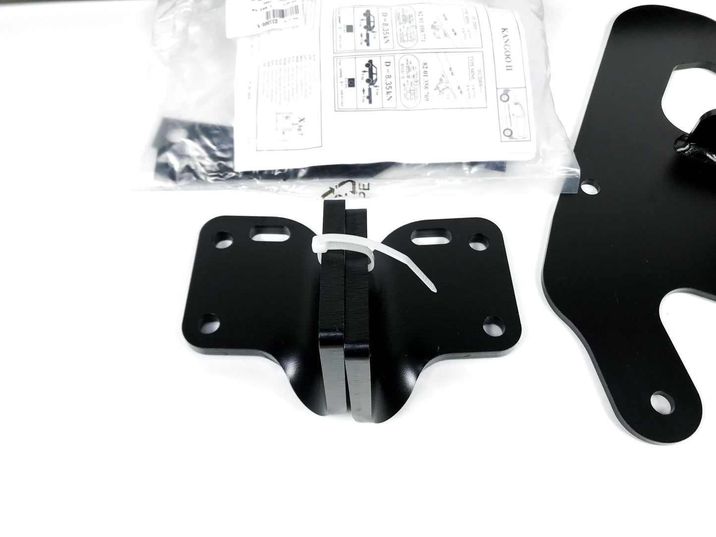 Pièce d'origine Traverse d'attelage pour Renault Kangoo Express 8201358769.