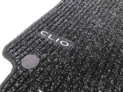 Pièce d'origine Jeu de tapis de sol gauche droit pour Renault Clio IV 8201657947.