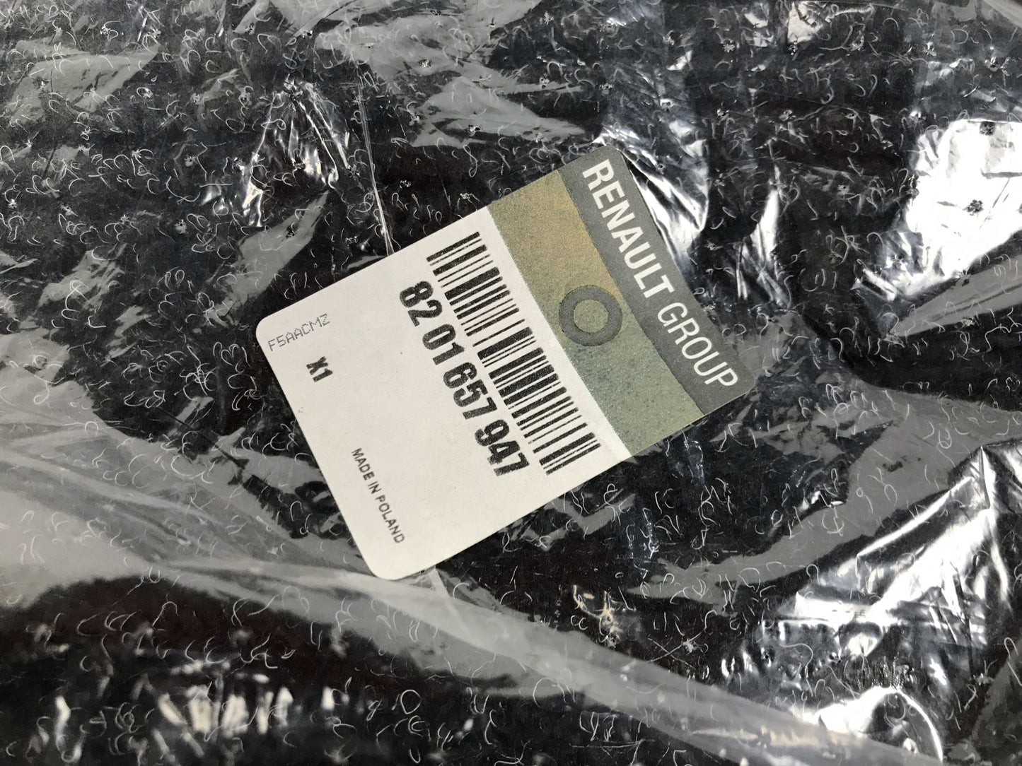 Pièce d'origine Jeu de tapis de sol gauche droit pour Renault Clio IV 8201657947.
