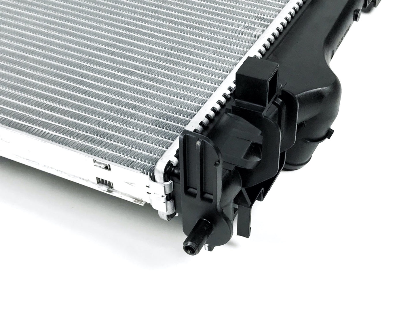 Pièce d'origine Radiateur moteur pour Renault Kadjar Espace V 214104EB0B