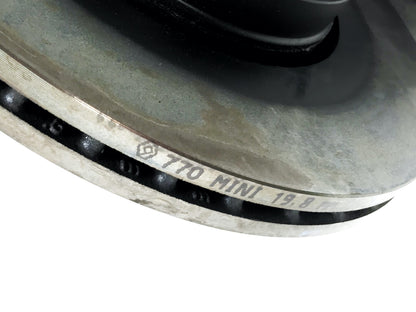 Pièce d'origine Jeu de disques de frein avant pour Renault Clio IV Dacia Logan II 402067025R
