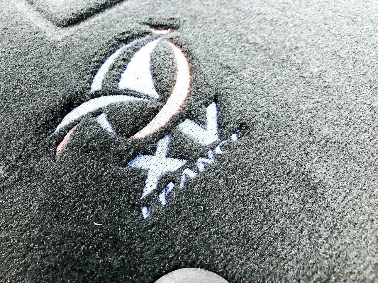Pièce d'origine Jeu de tapis de sol velours pour Renault Twingo II 7711426642