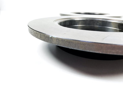 Pièce d'origine Jeu de disques de frein arrière pour Renault Laguna I 7701205845