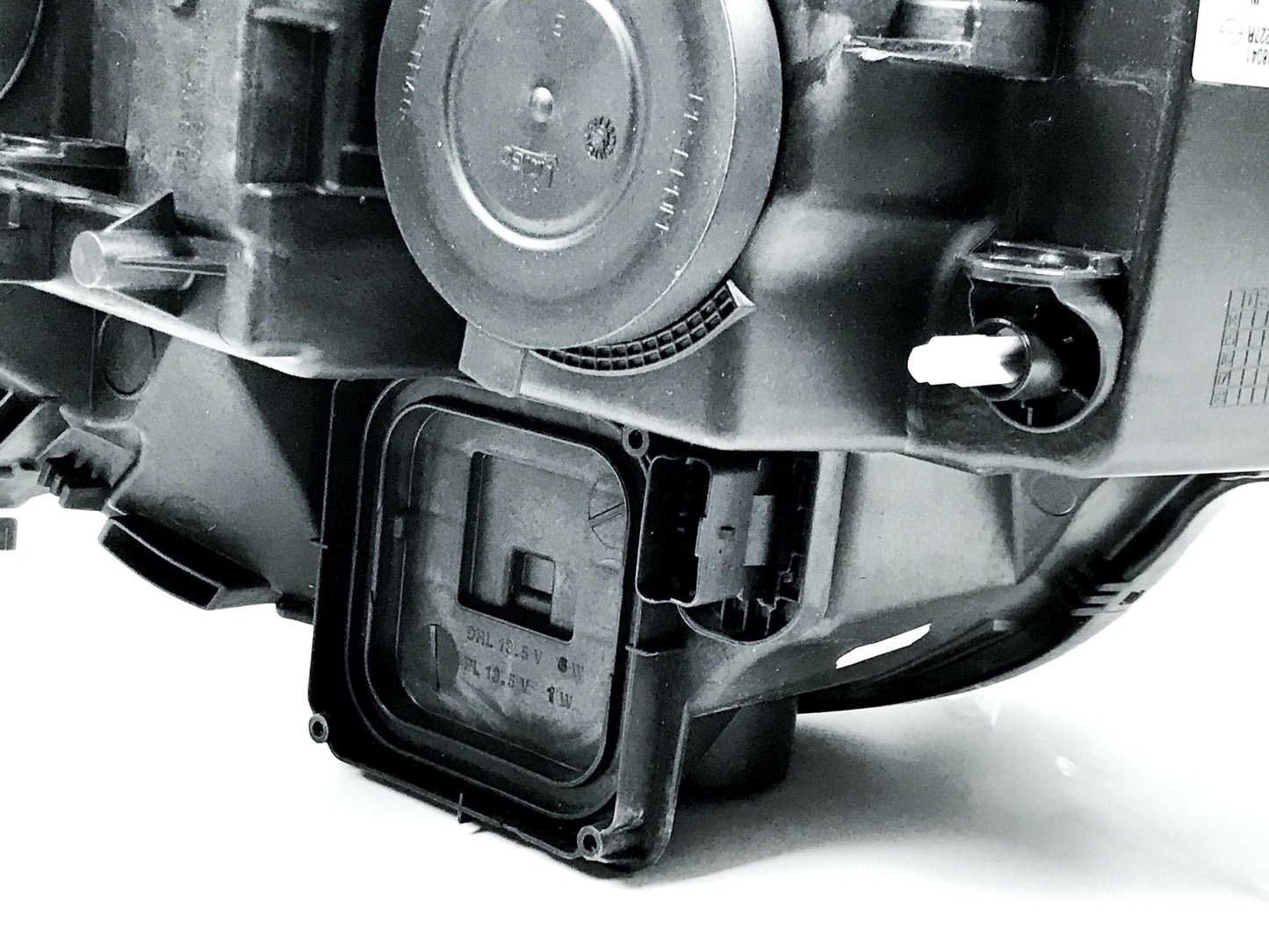 Pièce d'origine Phare gauche LED H7 conduite à droite pour Renault Megane IV 260605227R