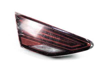 Pièce d'origine Feu arrière LED pour Seat Leon III 5F0.945.307.J