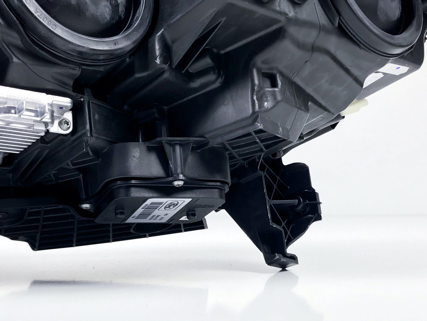 Pièce d'origine Phare droit pour Ford Kuga MK2 GV41-13D154AJ