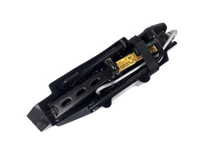 Pièce d'origine Kit cric avec clé et anneau de remorquage pour Renault Kangoo II RMC9950158