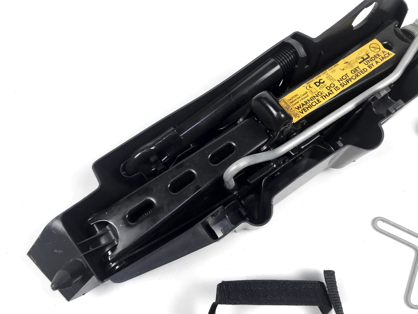 Pièce d'origine Kit cric avec clé et anneau de remorquage pour Renault Kangoo Mercedes Citan RMC9950102