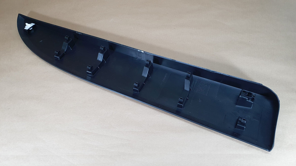 Baguette de porte côté gauche pour Renault Trafic III — 7685100Q1K — vue 2